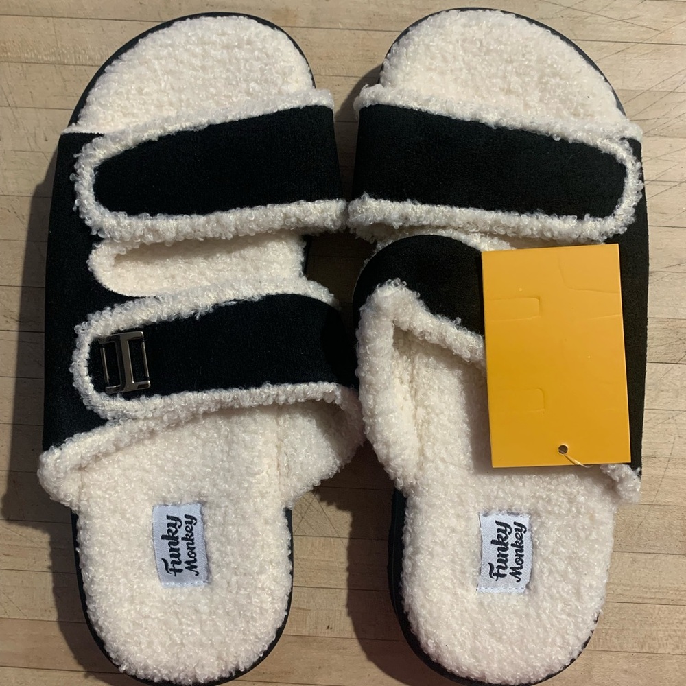 **NEW Funky Monkey Sandals Size 10